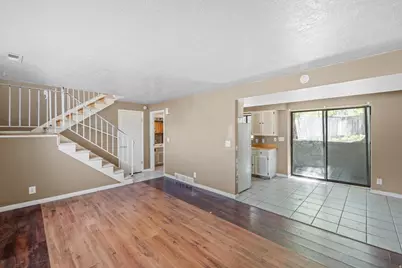 666 E Larchwood Dr, Midvale, UT 84047 - Photo 18