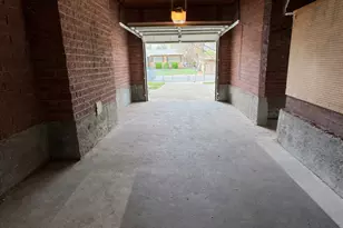 915 E Galena Dr, Sandy, UT 84094 - Photo 32