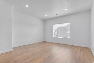 290 E 1275 N #106, Harrisville, UT 84404 - Photo 6