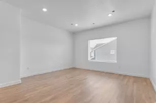 290 E 1275 N, Harrisville, UT 84404 - Photo 6