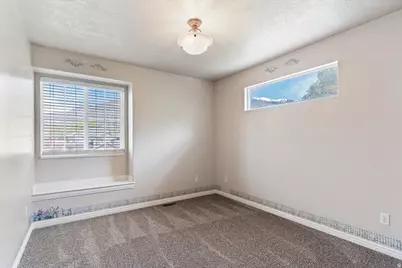7915 S 2050 E, South Weber, UT 84405 - Photo 18