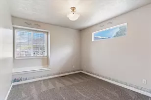 7915 S 2050 E, South Weber, UT 84405 - Photo 18