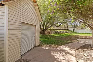 7915 S 2050 E, South Weber, UT 84405 - Photo 30