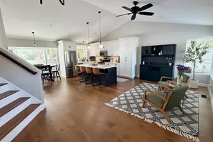 11261 S Havre Cir E, Sandy, UT 84070 - Photo 4