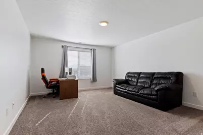 442 N Commodore Ln, Saratoga Springs, UT 84045 - Photo 14