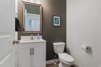 442 N Commodore Ln, Saratoga Springs, UT 84045 - Photo 6