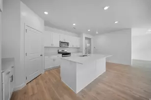 1551 Sinawava Dr, Washington, UT 84780 - Photo 32