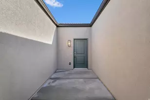 1551 Sinawava Dr, Washington, UT 84780 - Photo 12