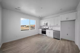 1551 Sinawava Dr, Washington, UT 84780 - Photo 4