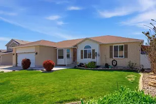 2539 W Masons Mile Dr, Taylorsville, UT 84129 - Photo 2