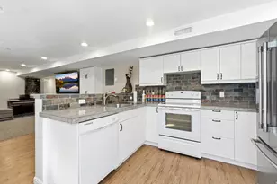 2539 W Masons Mile Dr, Taylorsville, UT 84129 - Photo 26