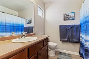 979 W Willow Green Way, Farmington, UT 84025 - Photo 24