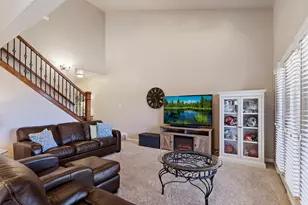 979 W Willow Green Way, Farmington, UT 84025 - Photo 4