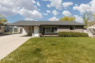 5033 S 150 E, Washington Terrace, UT 84405 - Photo 2