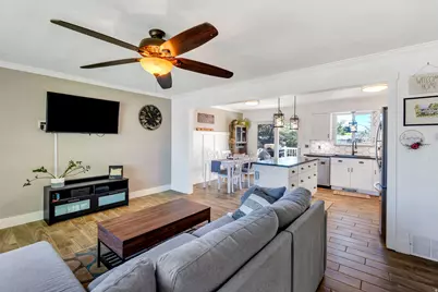 634 E Pico St, Sandy, UT 84070 - Photo 4