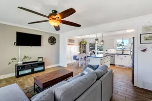 634 E Pico St, Sandy, UT 84070 - Photo 4