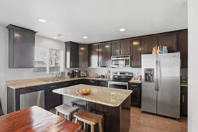 1049 W Stonehaven Dr, North Salt Lake, UT 84054 - Photo 10