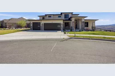 4197 N Autumn Wood Cir, Lehi, UT 84048 - Photo 2