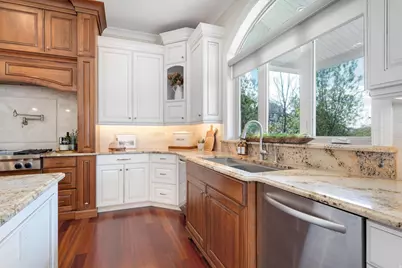 10493 N Iverson Ln, Highland, UT 84003 - Photo 10