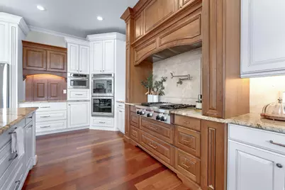 10493 N Iverson Ln, Highland, UT 84003 - Photo 8