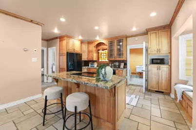 1445 E Stratford Ave, Salt Lake City, UT 84106 - Photo 10