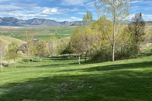350 Pinecrest Cir, Wellsville, UT 84339 - Photo 6