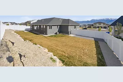 3641 S Hiawatha Cir, Saratoga Springs, UT 84045 - Photo 4