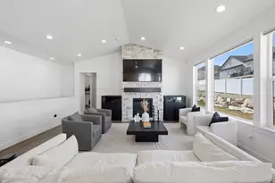 3641 S Hiawatha Cir, Saratoga Springs, UT 84045 - Photo 10