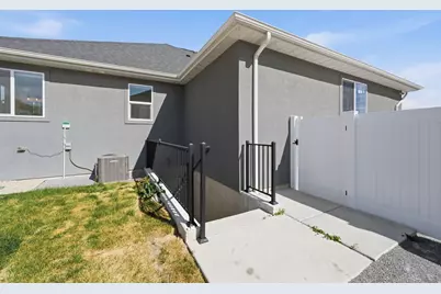 3641 S Hiawatha Cir, Saratoga Springs, UT 84045 - Photo 6