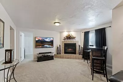 1924 N 2000 E, Layton, UT 84040 - Photo 30