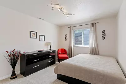 1924 N 2000 E, Layton, UT 84040 - Photo 36