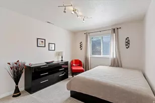 1924 N 2000 E, Layton, UT 84040 - Photo 36