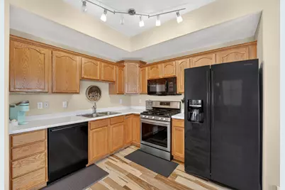 6672 S Pines Point Way, West Jordan, UT 84084 - Photo 6