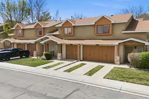 6672 S Pines Point Way, West Jordan, UT 84084 - Photo 2