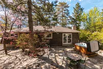 2555 E Chalet Rd S, Cottonwood Heights, UT 84093 - Photo 32