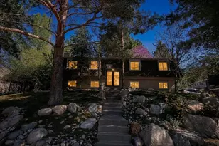 2555 E Chalet Rd S, Cottonwood Heights, UT 84093 - Photo 2