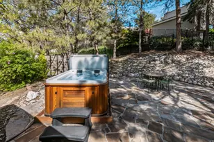 2555 E Chalet Rd S, Cottonwood Heights, UT 84093 - Photo 28