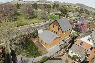 189 N R St E, Salt Lake City, UT 84103 - Photo 42
