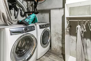 189 N R St E, Salt Lake City, UT 84103 - Photo 22