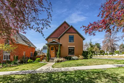 189 N R St E, Salt Lake City, UT 84103 - Photo 4