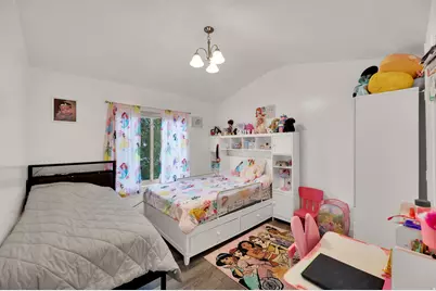 7187 S 420 E, Midvale, UT 84047 - Photo 16