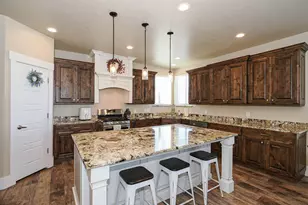 348 S 1430 E, Tooele, UT 84074 - Photo 18