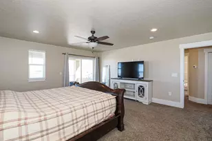 348 S 1430 E, Tooele, UT 84074 - Photo 30