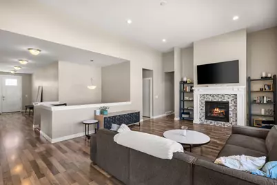 1437 E Hollyhock Ct, Layton, UT 84040 - Photo 8