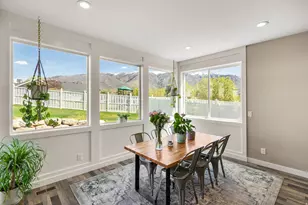 1437 E Hollyhock Ct, Layton, UT 84040 - Photo 14