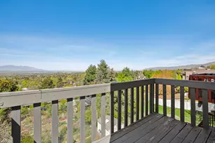 3073 E Stratton Dr S, Holladay, UT 84117 - Photo 14