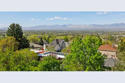 3073 E Stratton Dr S, Holladay, UT 84117 - Photo 36