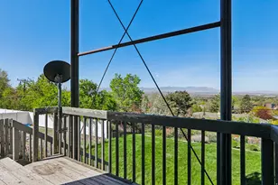 3073 E Stratton Dr S, Holladay, UT 84117 - Photo 32