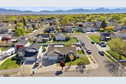 3339 S Hunter Farm Way, West Valley, UT 84128 - Photo 4