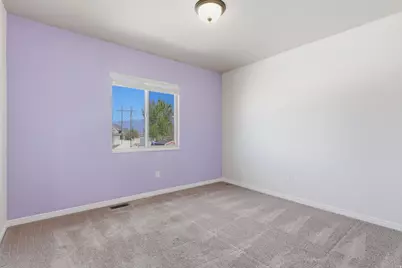 2068 W 1500 S, Woods Cross, UT 84087 - Photo 10